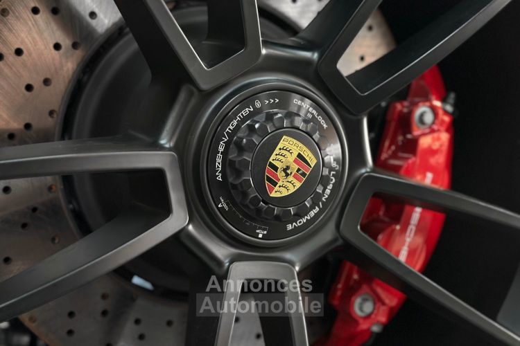 Porsche 992 992 TARGA 4 GTS – GRIS CRAIE -TVA APPARENTE - <small></small> 212.900 € <small></small> - #25