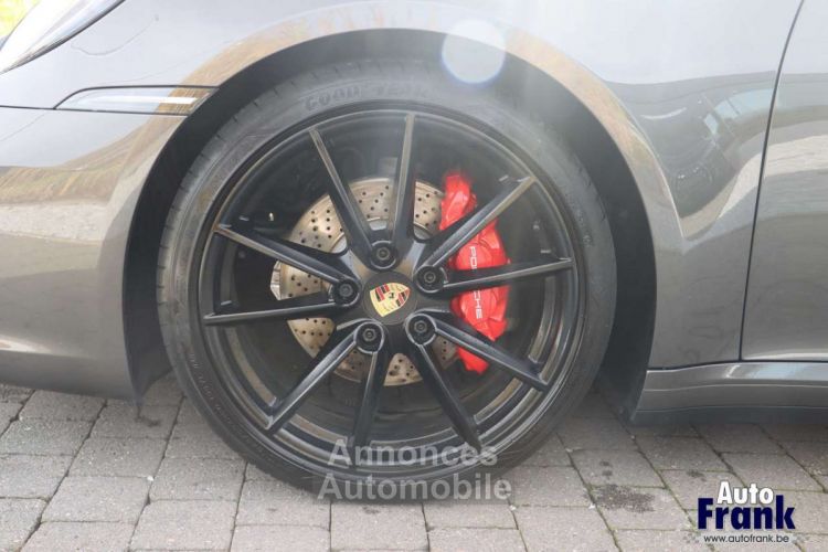 Porsche 992 CARRERA 2 PANO BOSE 14WEGE PDLS CAM - <small></small> 117.950 € <small>TTC</small> - #4