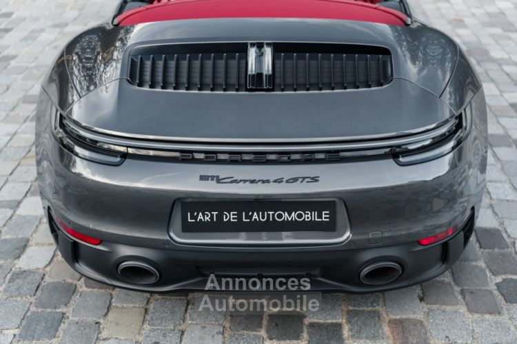 Porsche 992 Carrera 4 GTS Cabriolet - <small></small> 209.900 € <small>TTC</small> - #49