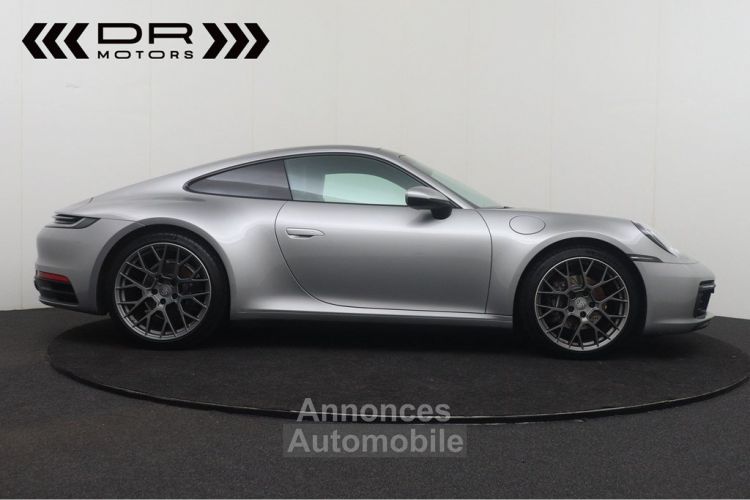 Porsche 992 CARRERA - NAVI SPORTUITLAAT PANO - <small></small> 99.995 € <small>TTC</small> - #8