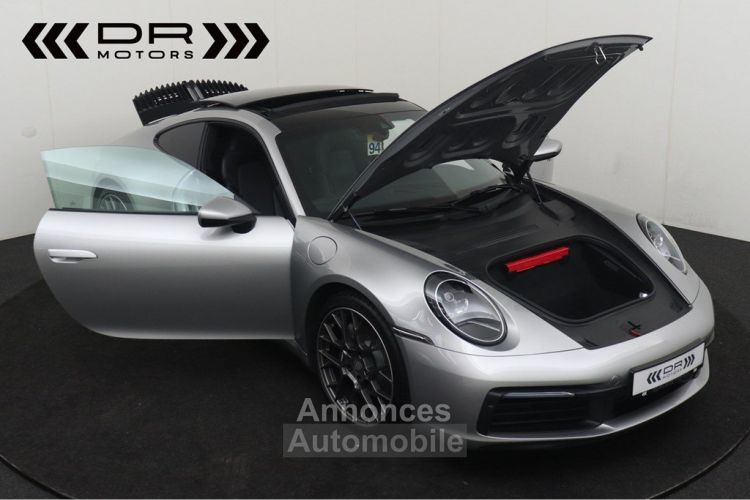 Porsche 992 CARRERA - NAVI SPORTUITLAAT PANO - <small></small> 99.995 € <small>TTC</small> - #11