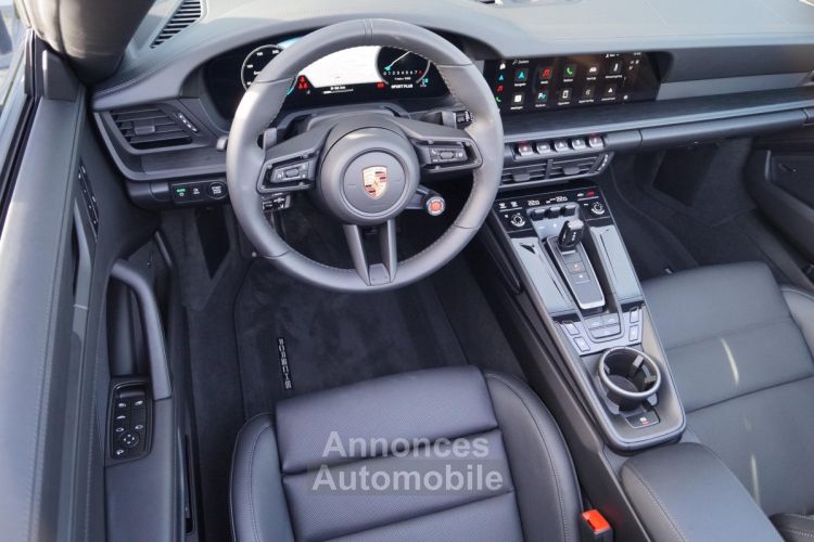 Porsche 992 Ph2 CABRIO 4 GTS NEW MODEL !!! - <small></small> 215.000 € <small>TTC</small> - #12