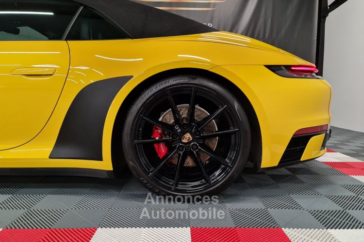 Porsche 992 PORSCHE 992 CARRERA 4S CABRIOLET JAUNE RACING – ÉCHAPPEMENT SPORT / SPORT DESIGN - <small></small> 139.990 € <small></small> - #7