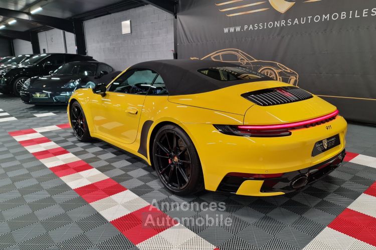 Porsche 992 PORSCHE 992 CARRERA 4S CABRIOLET JAUNE RACING – ÉCHAPPEMENT SPORT / SPORT DESIGN - <small></small> 139.990 € <small></small> - #11