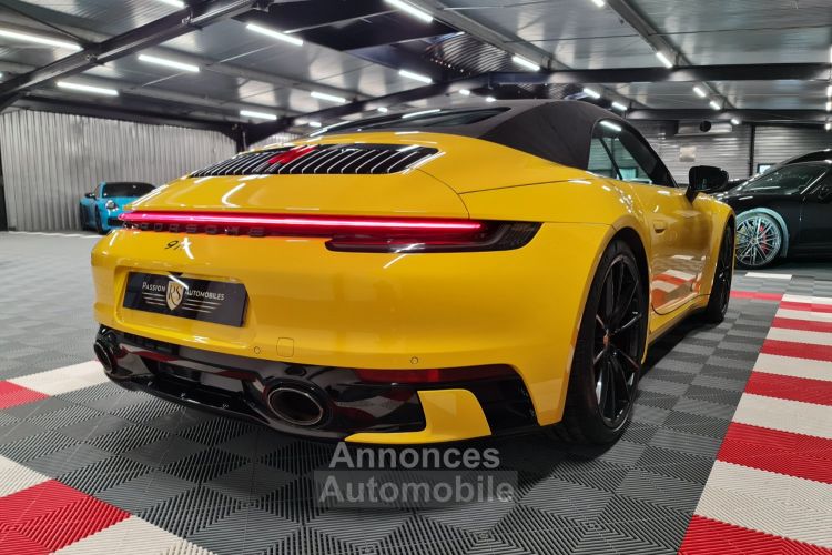 Porsche 992 PORSCHE 992 CARRERA 4S CABRIOLET JAUNE RACING – ÉCHAPPEMENT SPORT / SPORT DESIGN - <small></small> 139.990 € <small></small> - #16