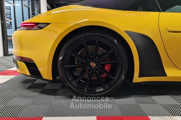 Porsche 992 PORSCHE 992 CARRERA 4S CABRIOLET JAUNE RACING – ÉCHAPPEMENT SPORT / SPORT DESIGN - <small></small> 139.990 € <small></small> - #19