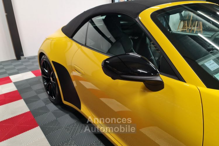 Porsche 992 PORSCHE 992 CARRERA 4S CABRIOLET JAUNE RACING – ÉCHAPPEMENT SPORT / SPORT DESIGN - <small></small> 139.990 € <small></small> - #21