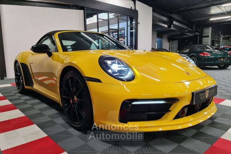 Porsche 992 PORSCHE 992 CARRERA 4S CABRIOLET JAUNE RACING – ÉCHAPPEMENT SPORT / SPORT DESIGN - <small></small> 139.990 € <small></small> - #22