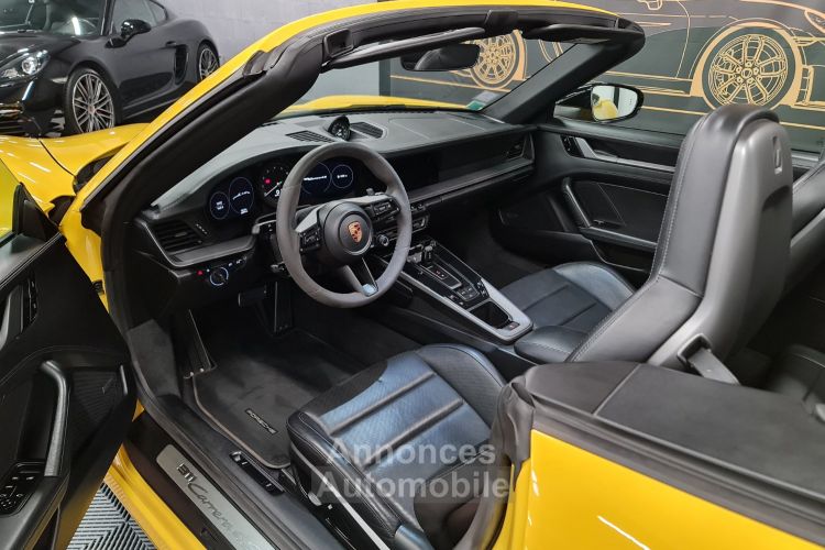 Porsche 992 PORSCHE 992 CARRERA 4S CABRIOLET JAUNE RACING – ÉCHAPPEMENT SPORT / SPORT DESIGN - <small></small> 139.990 € <small></small> - #41