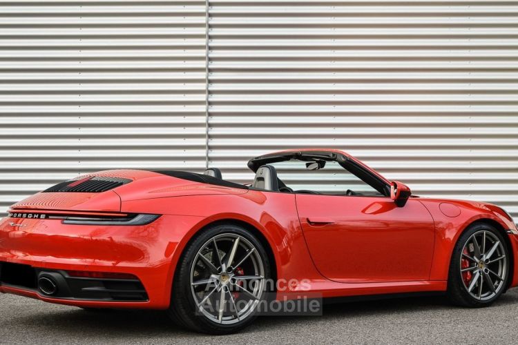 Porsche 992 S 450ch CABRIOLET PSE CHRONO SPORT CAMERA 360° JANTES 21 CUIR ETENDU GARANTIE PORSCHE APPROVED - <small></small> 139.900 € <small>TTC</small> - #11