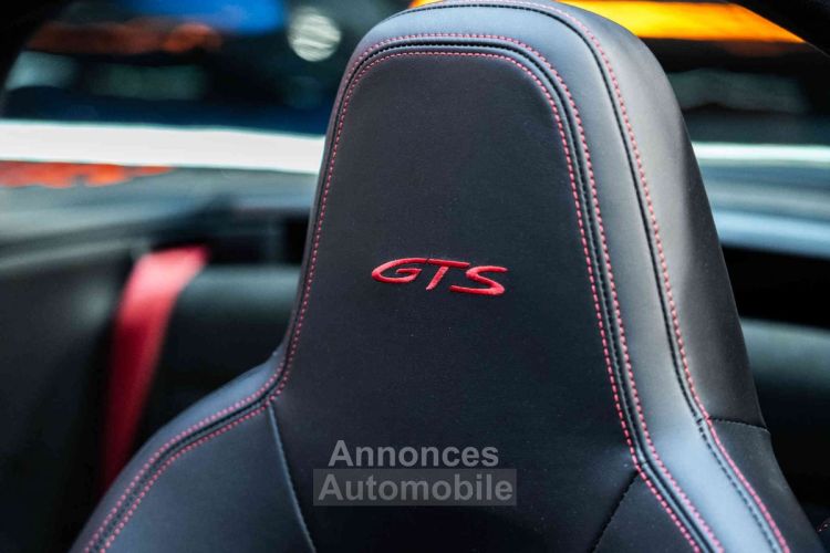 Porsche 992 TARGA 4 GTS 3.0L 480CH - <small></small> 219.900 € <small>TTC</small> - #33