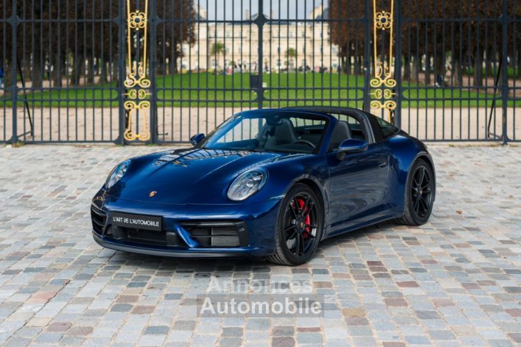 Porsche 992 Targa 4 GTS *Gentian Blue Metallic* - <small></small> 239.000 € <small>TTC</small> - #1