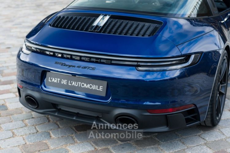 Porsche 992 Targa 4 GTS *Gentian Blue Metallic* - <small></small> 239.000 € <small>TTC</small> - #49