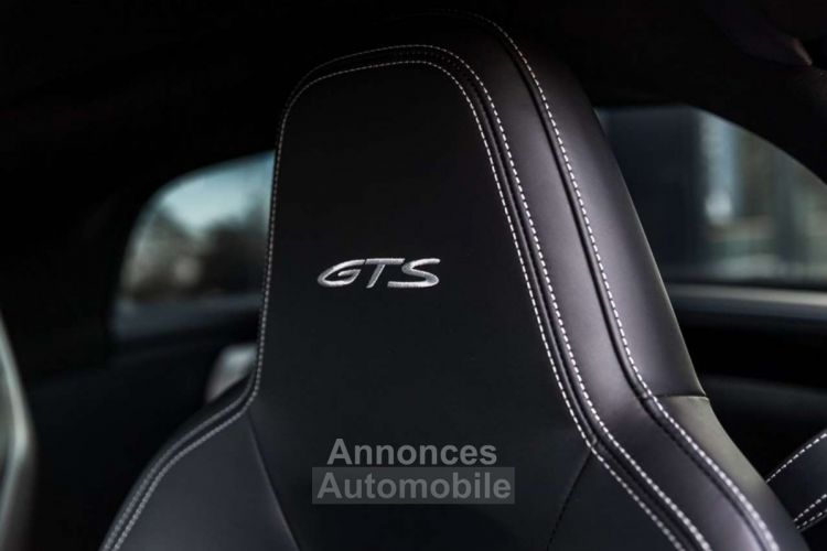 Porsche 992 TARGA 4GTS 480PK-SPORTDES-CHRONO-ACHTERASST-ACC-.. - <small></small> 167.900 € <small>TTC</small> - #27