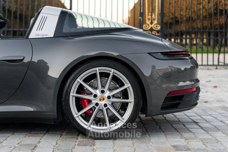 Porsche 992 Targa 4S *Low mileage* - <small></small> 199.900 € <small>TTC</small> - #38