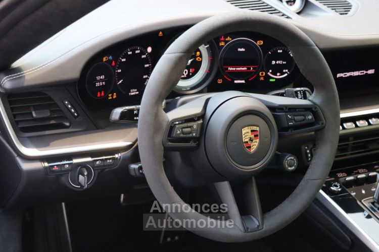 Porsche 992 Turbo S intérieur exclusif - <small></small> 225.800 € <small>TTC</small> - #12