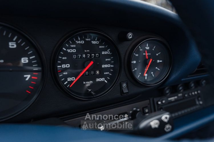 Porsche 993 Targa *Midnight Blue leather* - <small></small> 139.900 € <small>TTC</small> - #23