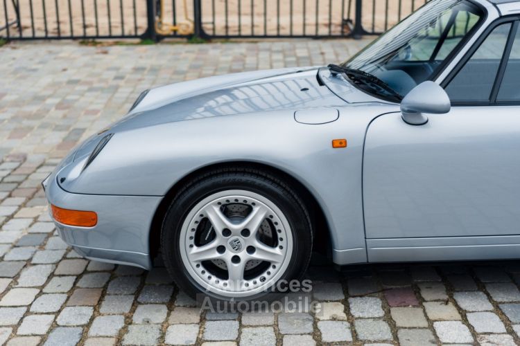 Porsche 993 Targa *Midnight Blue leather* - <small></small> 139.900 € <small>TTC</small> - #59