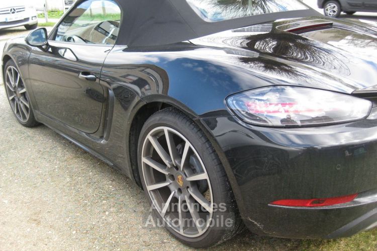 Porsche Boxster 718 2..0 299 Ch PDK / BOSE/ GPS / JA20 Carrera / PDLS / Mode SPORT / Garantie 22 Mois Constructeur - <small></small> 53.990 € <small>TTC</small> - #4