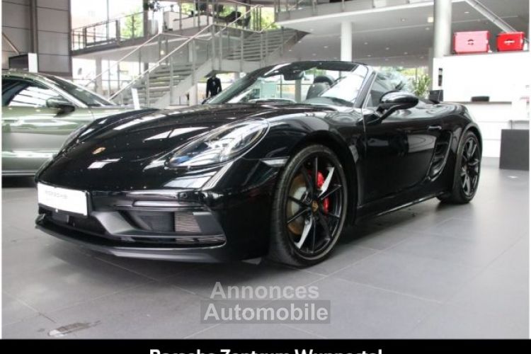 Porsche Boxster 718 GTS / PASM / Volant chauffant / Porsche approved - <small></small> 82.900 € <small>TTC</small> - #1