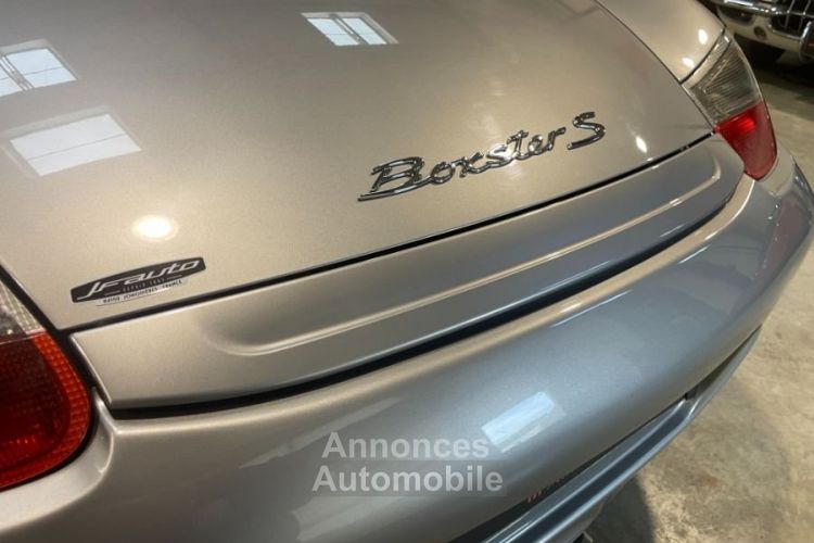 Porsche Boxster S 550 SPYDER EDITION S 3.2 50 JAHRE 550 SPYDER 266cv CABRIOLET 2P BVA  - <small></small> 43.900 € <small>TTC</small> - #24