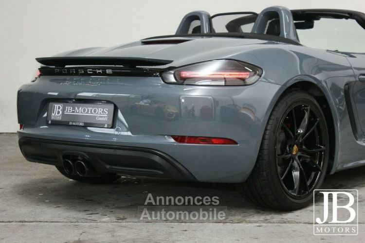 Porsche Boxster S / Echappement Sport / Chrono / Caméra / Bose - <small></small> 69.999 € <small>TTC</small> - #4