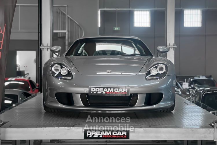 Porsche Carrera GT ORIGINE France – GRIS ARGENT GT - <small></small> 1.450.000 € <small>TTC</small> - #10