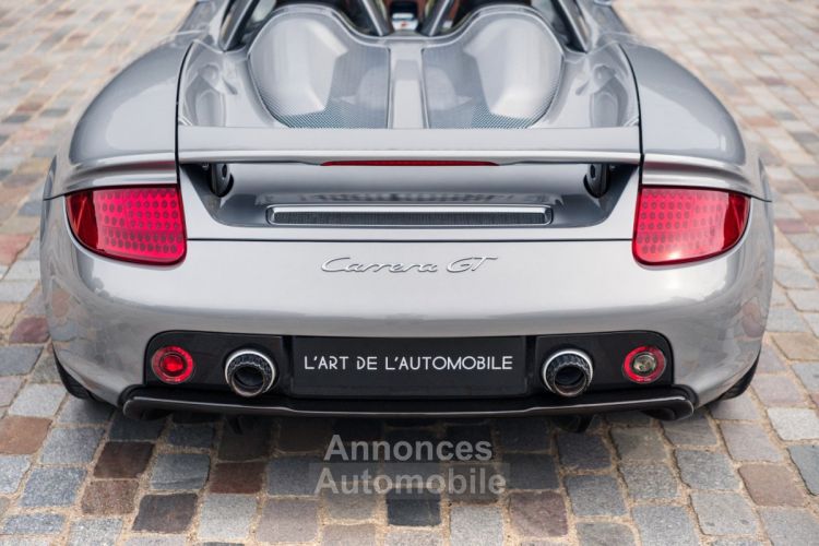 Porsche Carrera GT *Original paint* - <small></small> 1.450.000 € <small>TTC</small> - #92