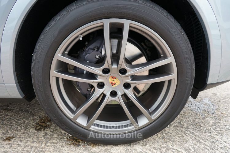 Porsche Cayenne (3) V6 3.0 E Hybrid - 1ère Main France - 996 €/mois - Révisé 08/2023 - Toit Pano, Roues AR Directrices, Susp. Pneumatique, Accès Confort, ... - Garant - <small></small> 96.950 € <small>TTC</small> - #13