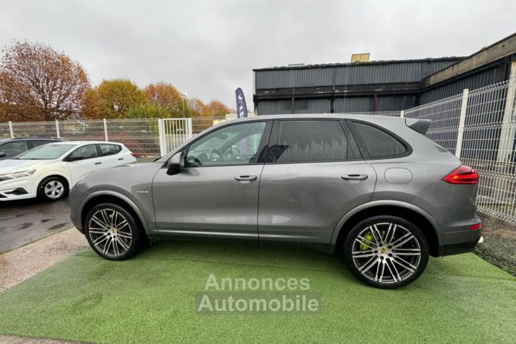 Porsche Cayenne 3.0 380H 330 FULL-HYBRID HYBRID S BVA - <small></small> 32.990 € <small>TTC</small> - #16