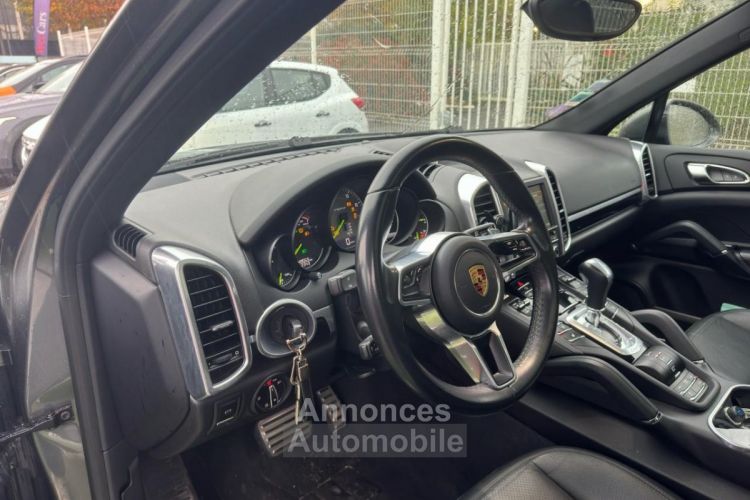 Porsche Cayenne 3.0 380H 330 FULL-HYBRID HYBRID S BVA - <small></small> 32.990 € <small>TTC</small> - #21