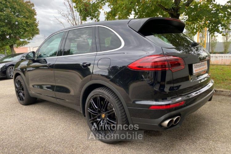 Porsche Cayenne 3.0 V6 416 ch S E-Hybrid Tiptronic  - <small></small> 33.900 € <small>TTC</small> - #11