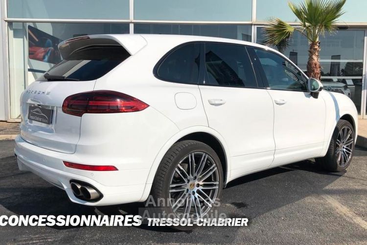 Porsche Cayenne 3.0 V6 416 ch S E-Hybrid Tiptronic A - <small></small> 43.980 € <small>TTC</small> - #2