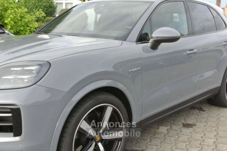 Porsche Cayenne 3.0 V6 470ch E-Hybrid - <small></small> 124.900 € <small>TTC</small> - #2