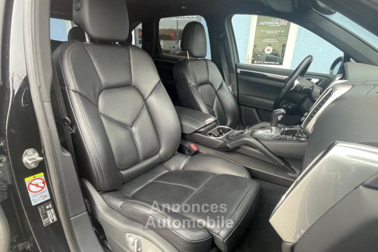 Porsche Cayenne 3.0 V6 D 245ch Platinium - <small></small> 24.990 € <small>TTC</small> - #16