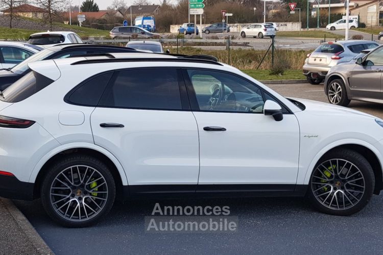 Porsche Cayenne 3.0 V6 E-HYBRID 462 CV TIPTRONIC  TOIT PANO MATRIX LED - <small></small> 72.990 € <small>TTC</small> - #17