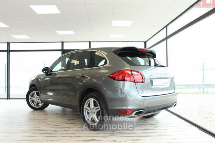 Porsche Cayenne 3.0 V6 TDI FAP Tiptronic S - <small></small> 19.980 € <small>TTC</small> - #2