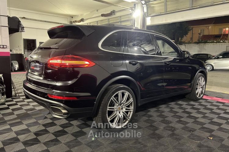 Porsche Cayenne 3.0i V6 - 340 - BVA Tiptronic S - Start&Stop 2017 E-Hybrid PHASE 1 - <small></small> 74.990 € <small>TTC</small> - #7