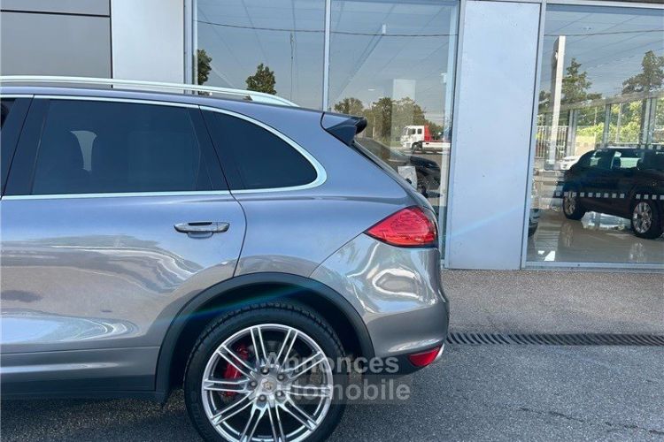 Porsche Cayenne 4.8 V8 Turbo Tiptronic S A - <small></small> 31.900 € <small>TTC</small> - #38