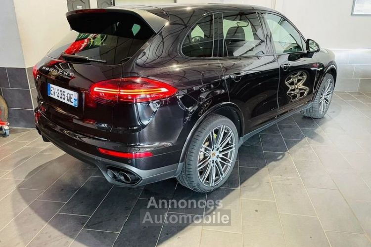 Porsche Cayenne (958) 3.0 416CH S E-HYBRID 2017 - <small></small> 47.990 € <small>TTC</small> - #2