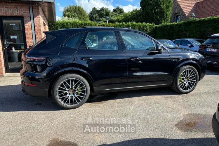 Porsche Cayenne (9YA) 3.0 V6 462CH E-HYBRID - <small></small> 76.450 € <small>TTC</small> - #4