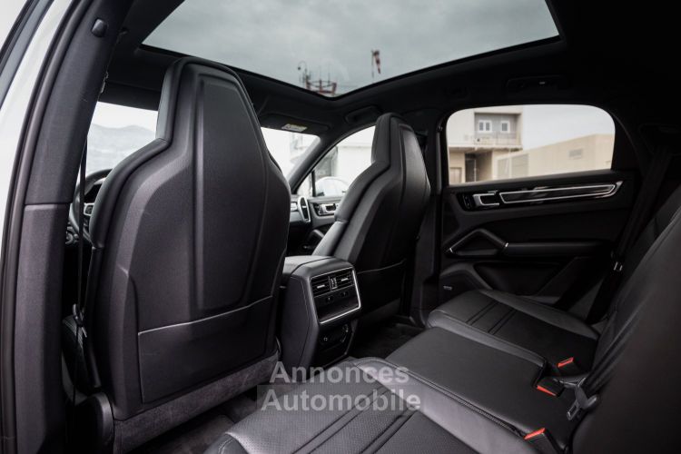 Porsche Cayenne COUPE 3.0 V6 340 CV - MONACO - <small>A partir de </small>1.266 EUR <small>/ mois</small> - #17