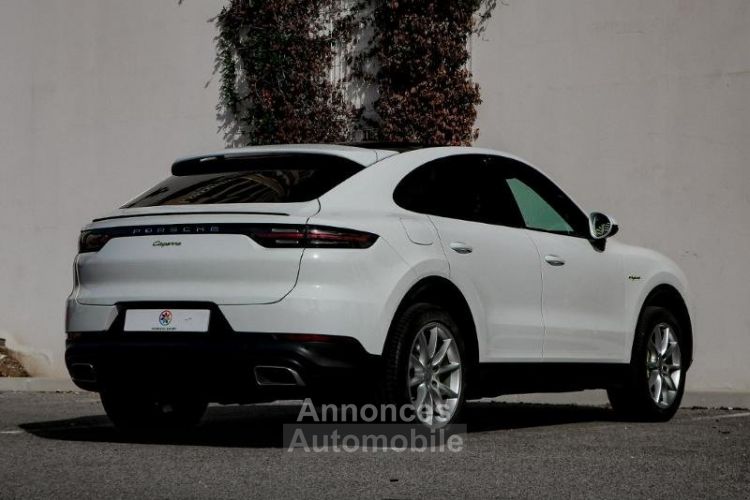 Porsche Cayenne Coupe 3.0 V6 462ch E-Hybrid - <small></small> 72.000 € <small>TTC</small> - #11