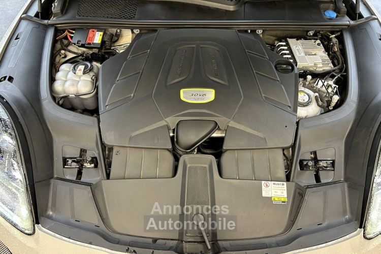 Porsche Cayenne Coupe 3.0 V6 462CH E-HYBRID / À PARTIR DE 1204,23 € * - <small></small> 119.990 € <small>TTC</small> - #41