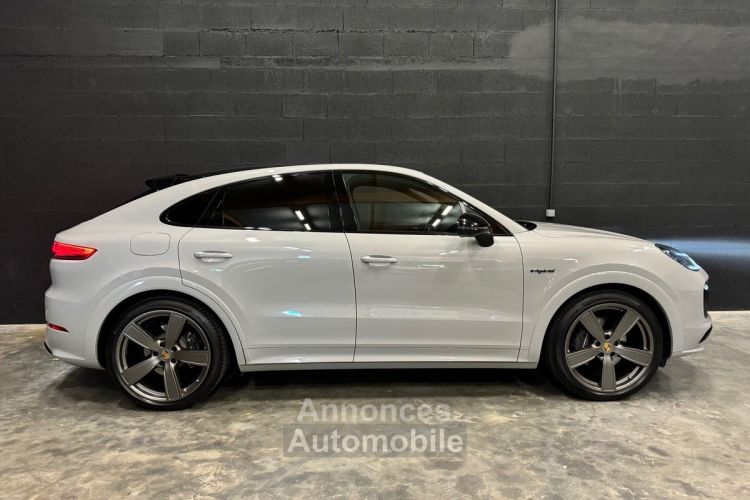 Porsche Cayenne Coupé 3.0l V6 462 ch e-hybrid Pack Sport Design 06/2020 - <small></small> 81.990 € <small>TTC</small> - #5