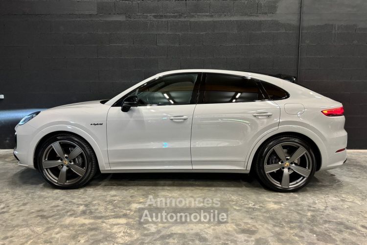 Porsche Cayenne Coupé 3.0l V6 462 ch e-hybrid Pack Sport Design - <small></small> 85.990 € <small>TTC</small> - #2