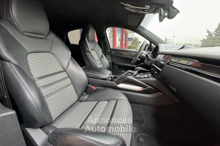 Porsche Cayenne Coupé 4.0 550ch Turbo 2019 Français approved frein céramique - <small></small> 98.990 € <small>TTC</small> - #13