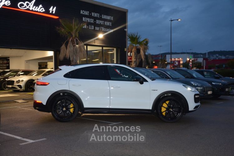 Porsche Cayenne COUPE 4.0 V8  E-HYBRID Turbo S - <small></small> 149.900 € <small>TTC</small> - #3