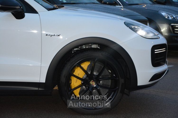 Porsche Cayenne COUPE 4.0 V8  E-HYBRID Turbo S - <small></small> 149.900 € <small>TTC</small> - #4