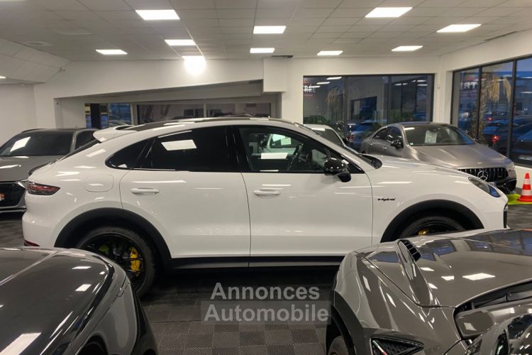 Porsche Cayenne COUPE 4.0 V8  E-HYBRID Turbo S - <small></small> 149.900 € <small>TTC</small> - #21